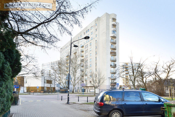 Mieszkanie Sprzedaż  Bielany Rodziny Połanieckich 11